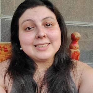 Meet your Posher, Carolina